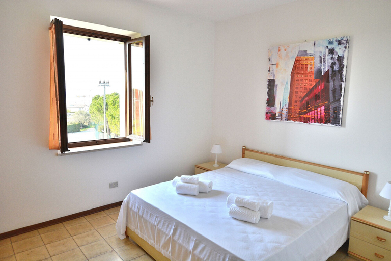 Others 4, Apartment Rosa Portland With Pool, Verona