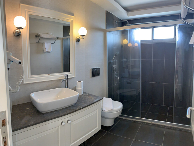 Bathroom 5, Defne Beach Makri, Fethiye