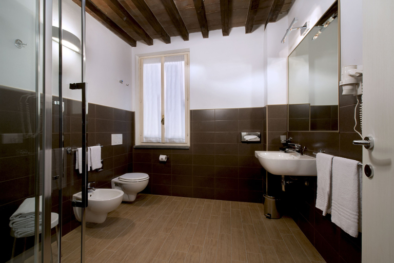 Bathroom 4, Four Points Flex by Sheraton Parma, Parma