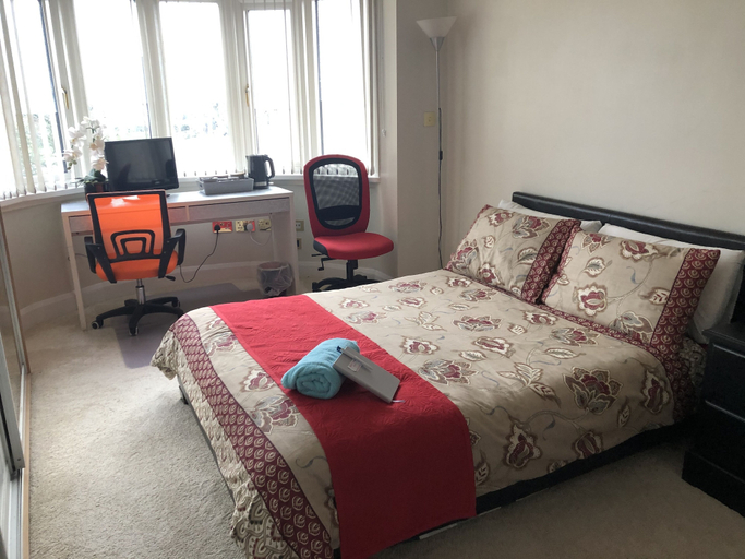 Bedroom 4, Lyndon B&B, Birmingham