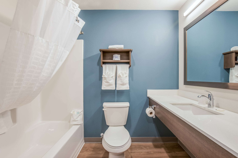 Bathroom 4, WoodSpring Suites Chicago Midway, Cook