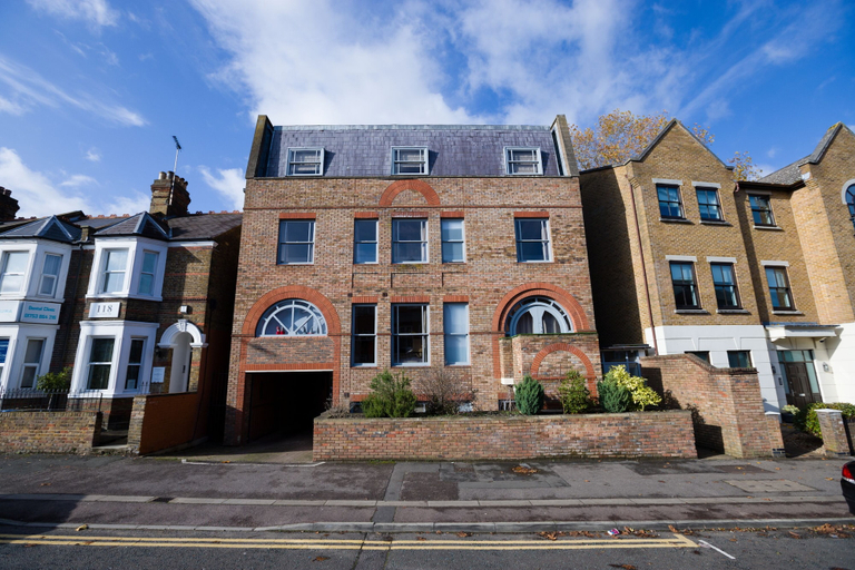Exterior & Views 2, King Edward Apartments, Windsor and Maidenhead
