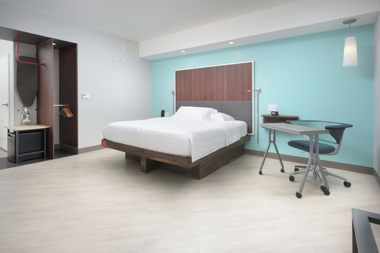 Bedroom 3, Tru by Hilton McDonough, Henry