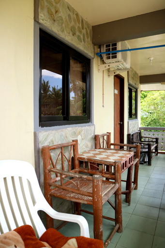 Others 5, Joan Beach Resort, Abra de Ilog