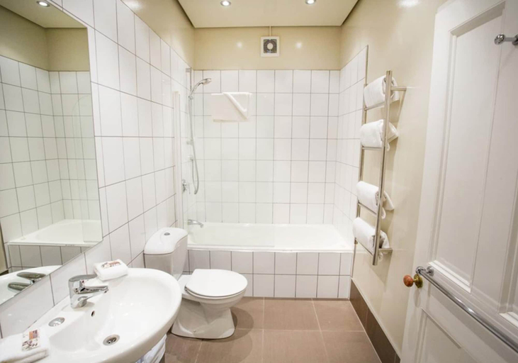 Bathroom 3, The Terrace Villas - Executive Apts, Wellington