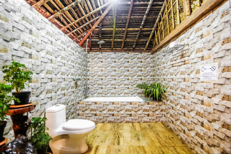 Bathroom 4, Palm Trees Ayurvedic Heritage, South Goa