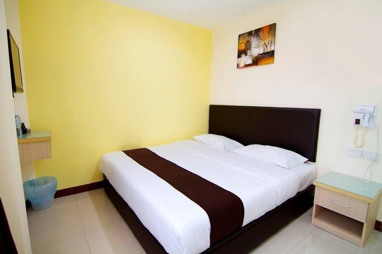 Bedroom 6
