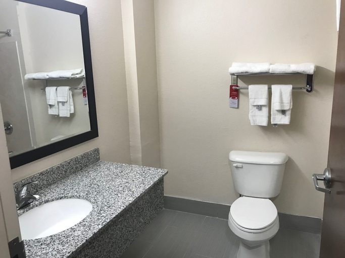 Bathroom 4, Americas Best Value Inn Opelika, Lee