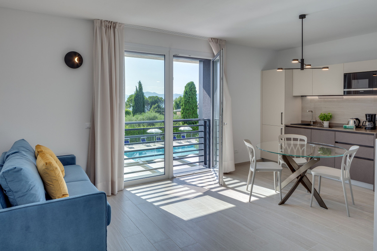 Living area 5, Oleandro Holiday Apartments, Verona