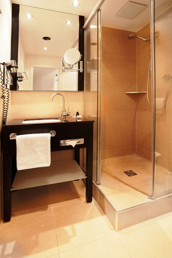 Bathroom 4, Victoria Hotel Frankfurt, Frankfurt am Main