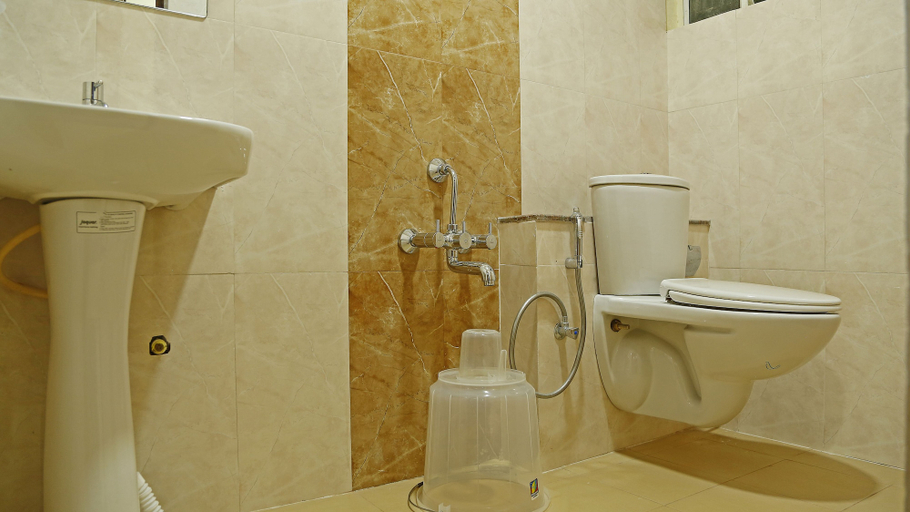 Bathroom 4, Shoba Elite, Bangalore