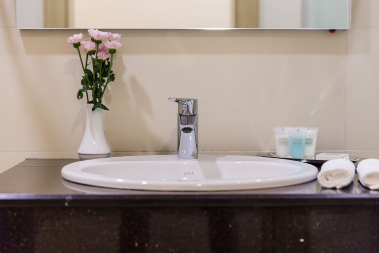 Bathroom 5, Best Western Premier Batumi, Batumi