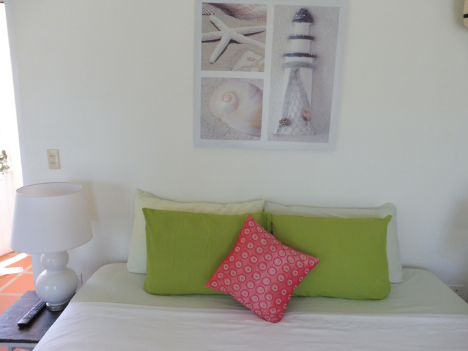 Bedroom 3, Karibu Aruba Boutique Hotel