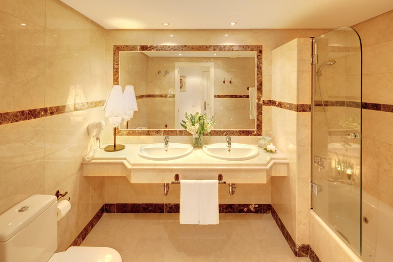 Bathroom 3, Vasari Resort, Málaga