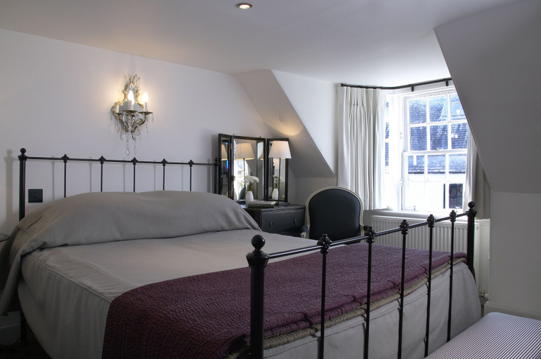 Bedroom 2, Melville House, Perthshire and Kinross