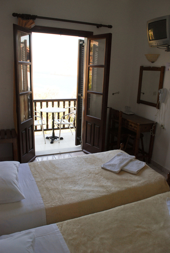 Bedroom 3, Asteri Hotel, South Aegean