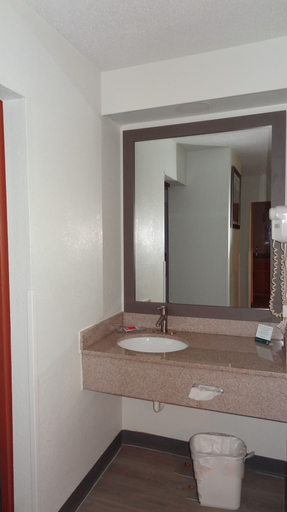 Bathroom 4, Quality Inn & Suites Raleigh North, Wake