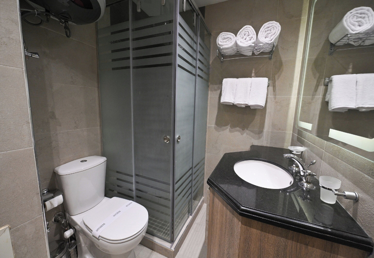 Bathroom 3, Le Riad Giza Pyramids Hotel, Al-Ahram
