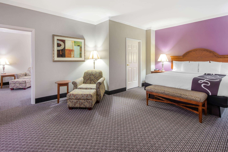 Bedroom 10