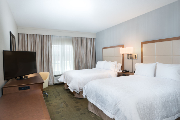 Bedroom 3, Hampton Inn & Suites New Albany Columbus, Franklin