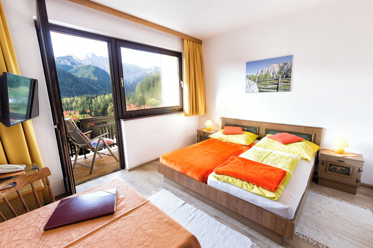 Bedroom 3, Bed&Breakfast Lausegger, Klagenfurt Land