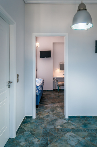 Bedroom 3, Akroploron, South Aegean