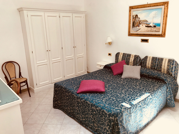 Bedroom 3, Bougainville Luxury Boutique Hotel, Napoli