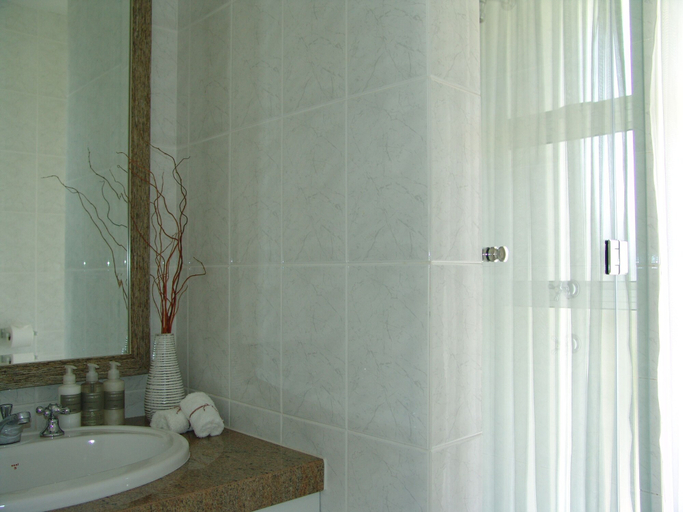 Bathroom 3, Diaz 15 House on the Bay, Cacadu