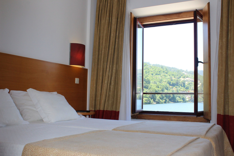 Bedroom 4, Hotel Porto Antigo, Cinfães