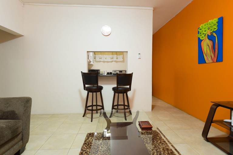 Others 5, The Embassy Luxury Apt Crystal Towers II