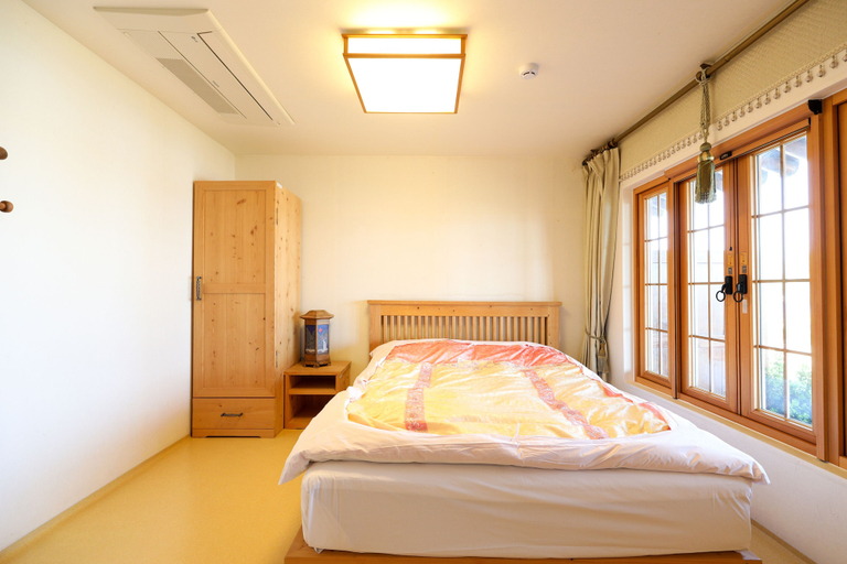Bedroom 3, Hanok Hotel Odongjae, Yeosu