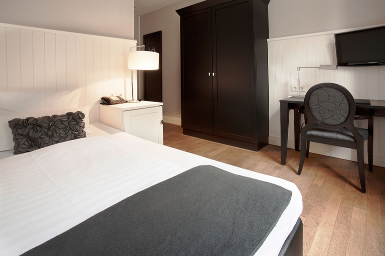 Bedroom 4, Victoria Hotel, Frankfurt am Main