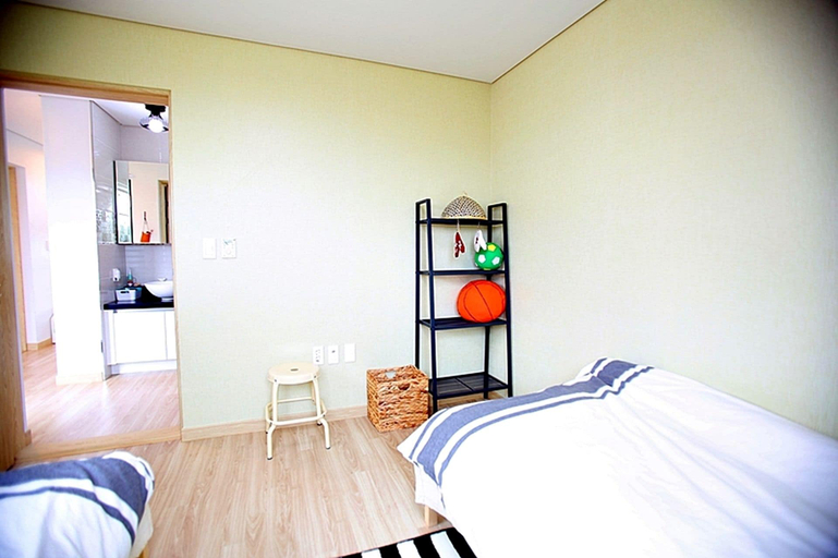 Bedroom 2, Sodam JJ Pension, Seogwipo