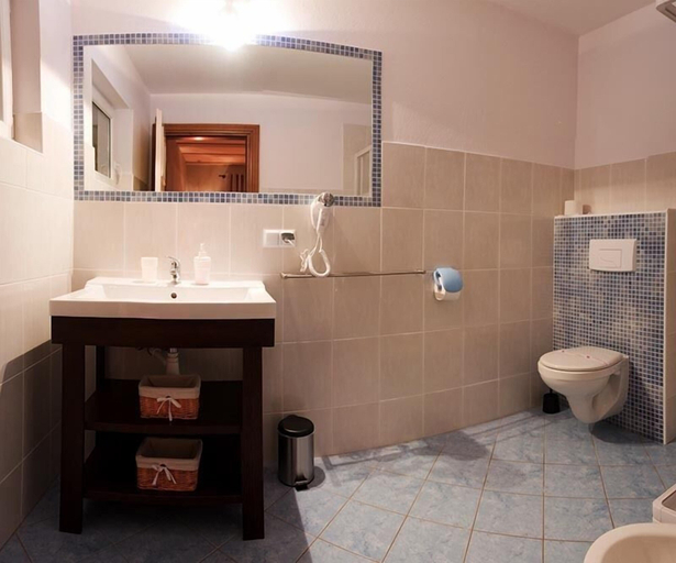 Bathroom, Leśna Oaza, Kartuzy