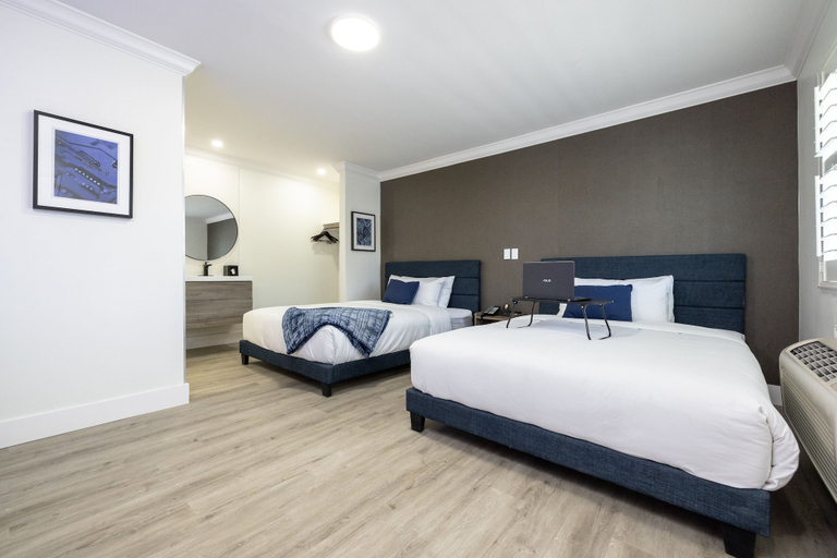 Bedroom 3, Wafer 450 Hotel, Santa Clara