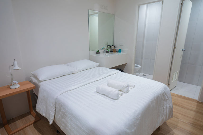 Arceli's Place, Makati City