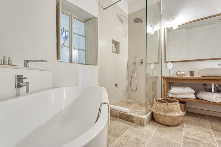 Bathroom 5, Can Albertí 1740 Hotel Boutique, Baleares
