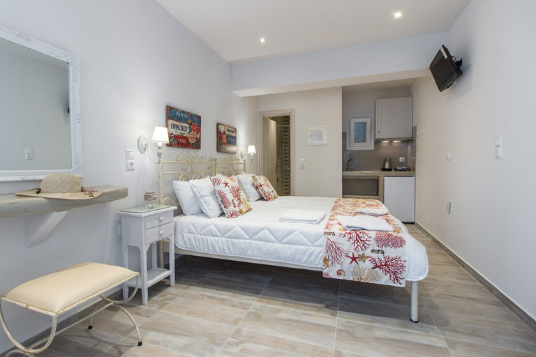Bedroom 2, Relax Studios, South Aegean
