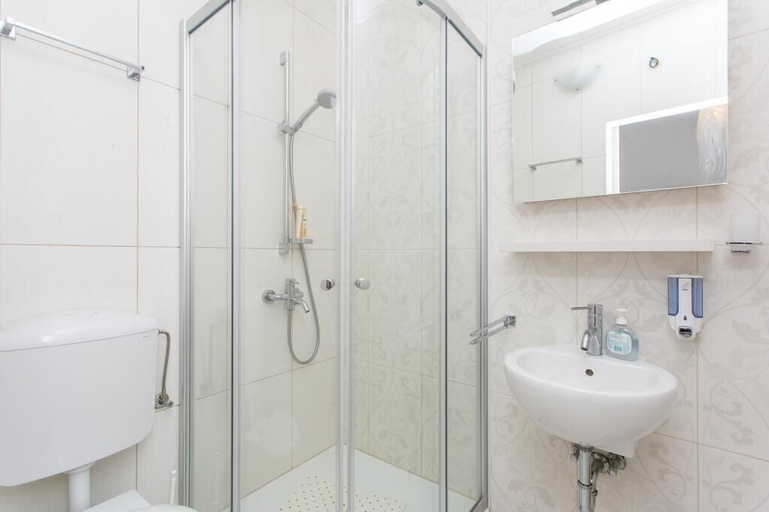 Bathroom 3, Villa Marini Dvori, Dubrovnik