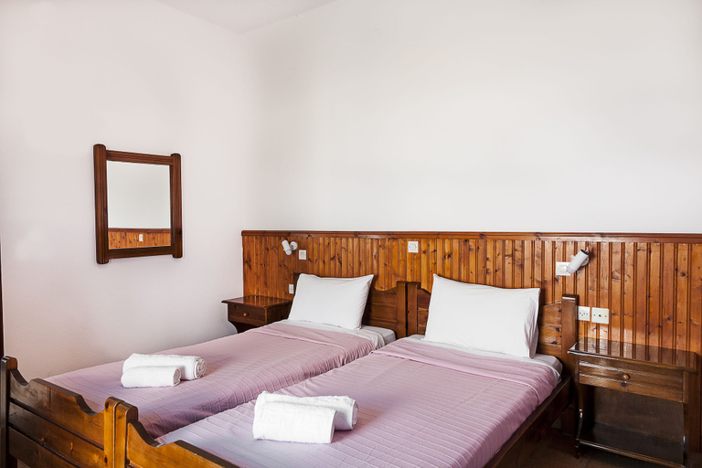 Bedroom 5, Ippokampos Hotel, South Aegean