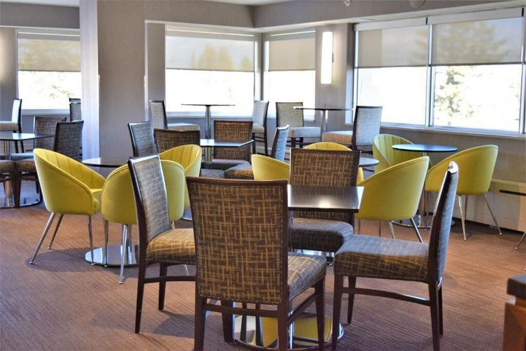 Food & Drinks 5, Delta Hotels By Marriott Calgary South, Division No. 6