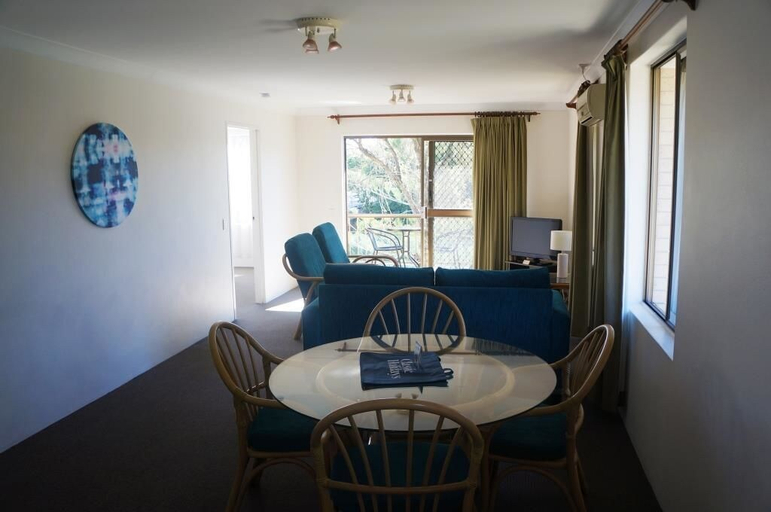 Others 5, Jadon Place, Gold Coast