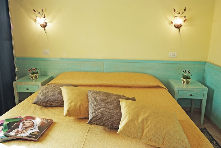 Bedroom 3, Hotel Del Corso, Cagliari