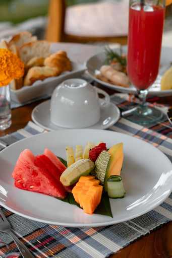 Food & Drinks 26