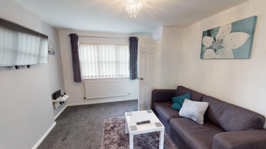 Others 4, Marina house, Kingston upon Hull