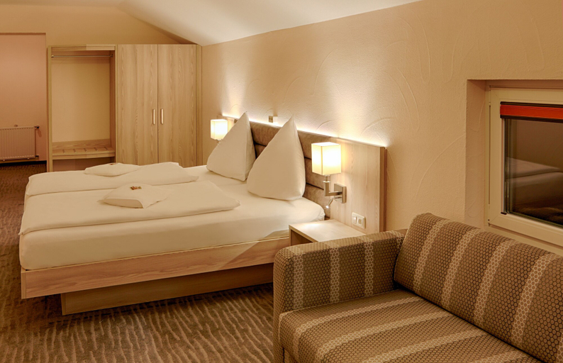 Bedroom 2, Hotel Magdalenenhof Garni, Waldeck-Frankenberg