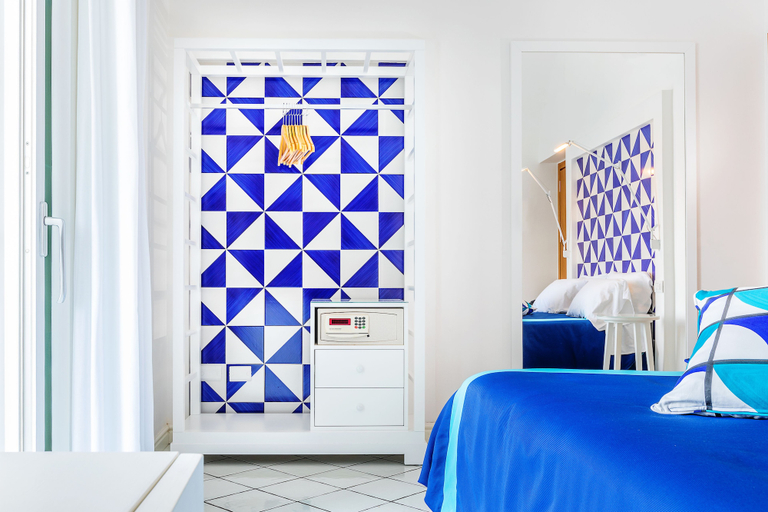 Bedroom 4, Torre Barbara, Napoli