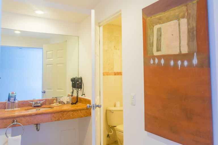 Bathroom 4, Illusion Boutique Hotel, Cozumel