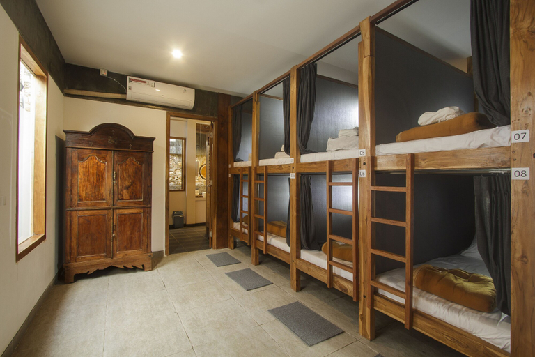 Bedroom 4, Green Hill Bed Station - Hostel, West Manggarai