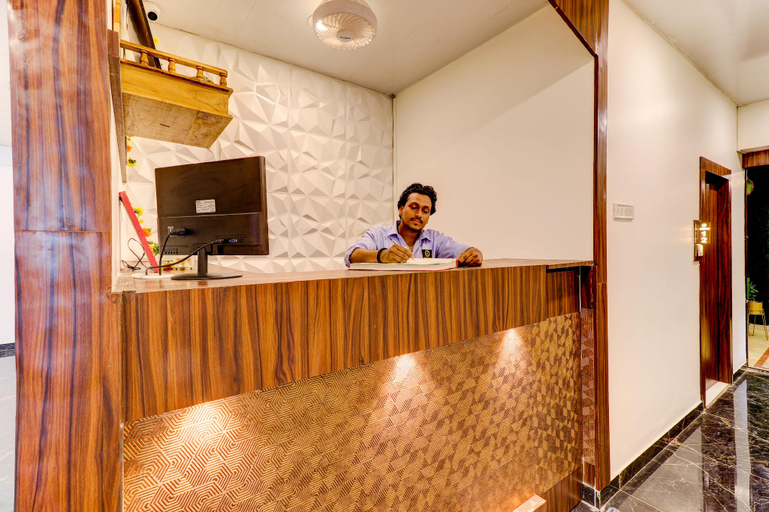 Others 5, Hotel Amantran, Thane